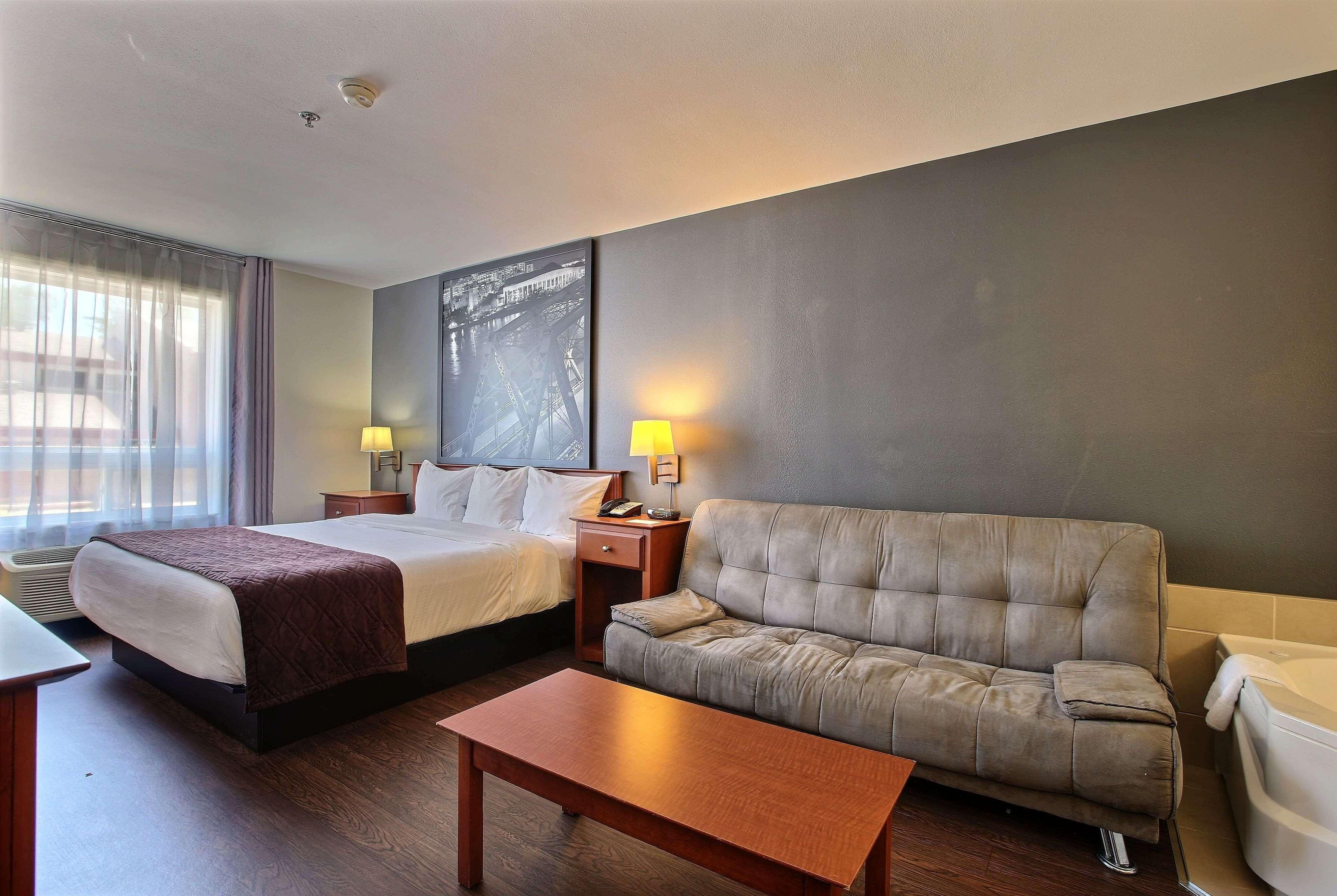 Super 8 By Wyndham Trois-Rivieres Hotel Buitenkant foto