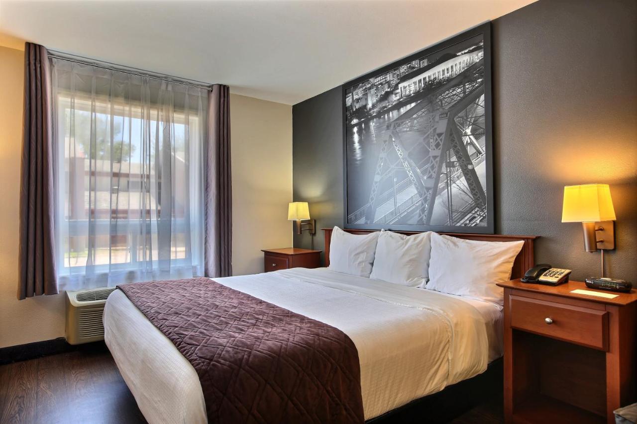 Super 8 By Wyndham Trois-Rivieres Hotel Buitenkant foto